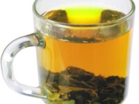 Theedrinker beschermt zichzelf tegen glioom